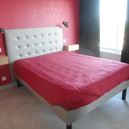 Hotel Le Coton Royan Bagian luar foto