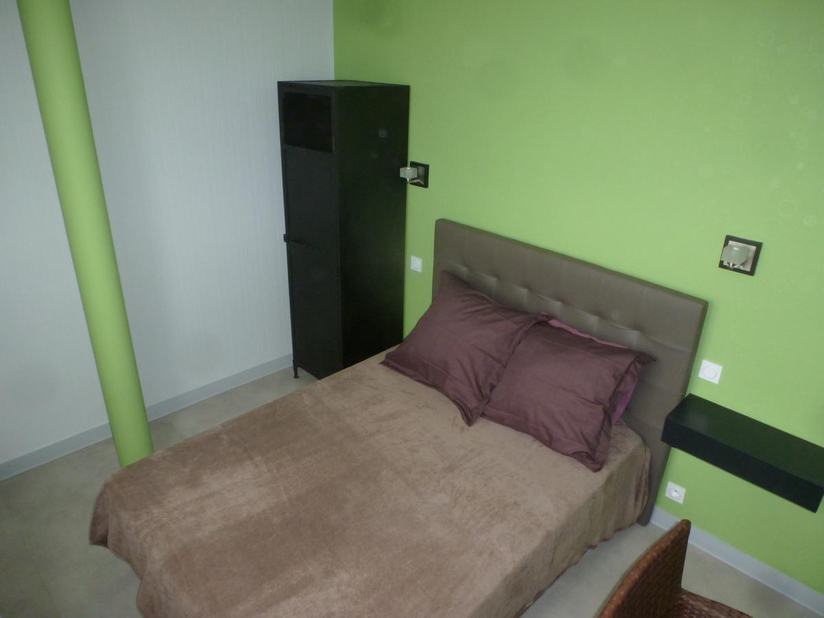Hotel Le Coton Royan Bagian luar foto
